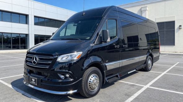 10 passenger sprinter van olathe