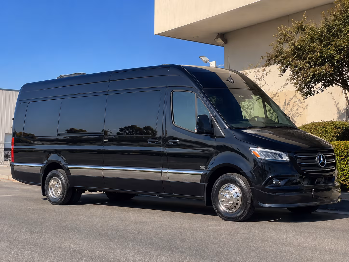 olathe 10 passenger sprinter van